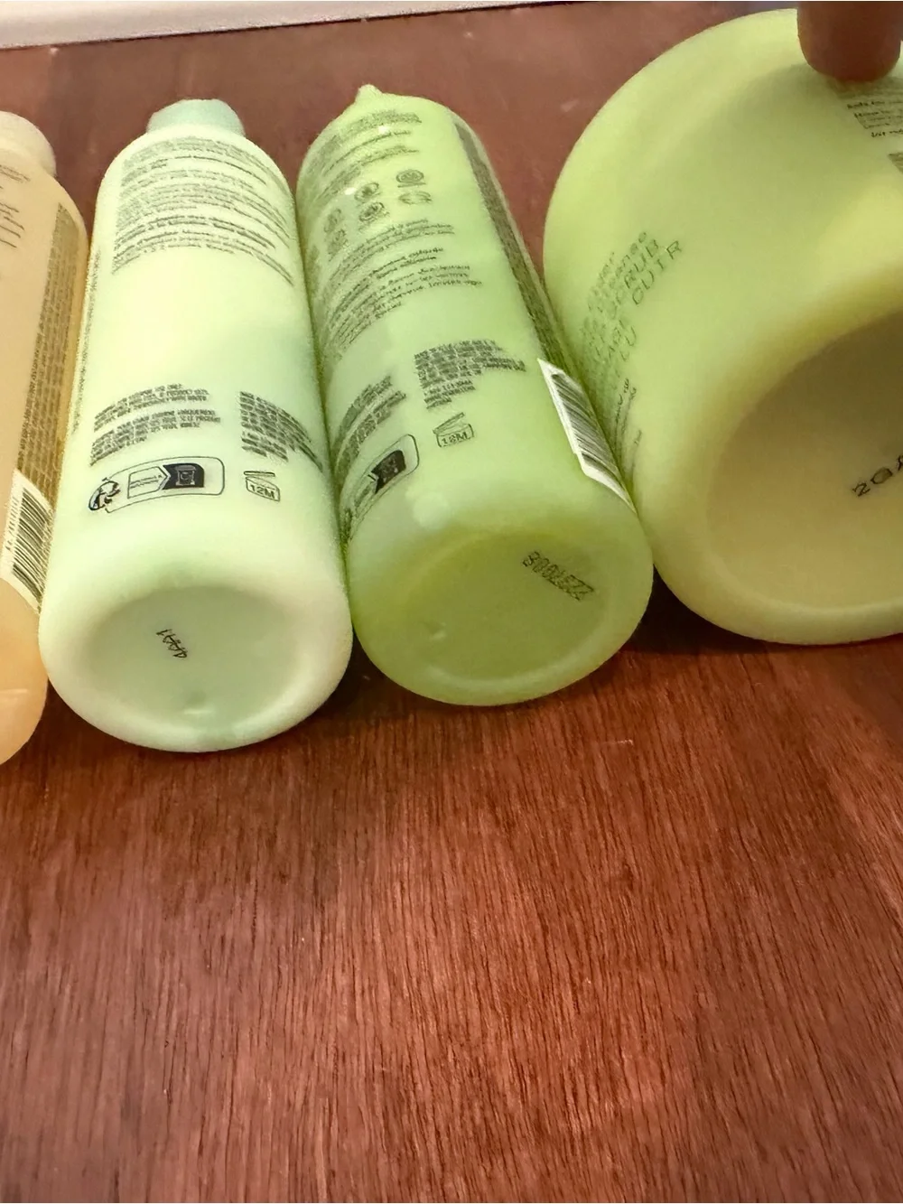 Fekkai shampoo/conditioner/ scalp rinse/ scalp mask.